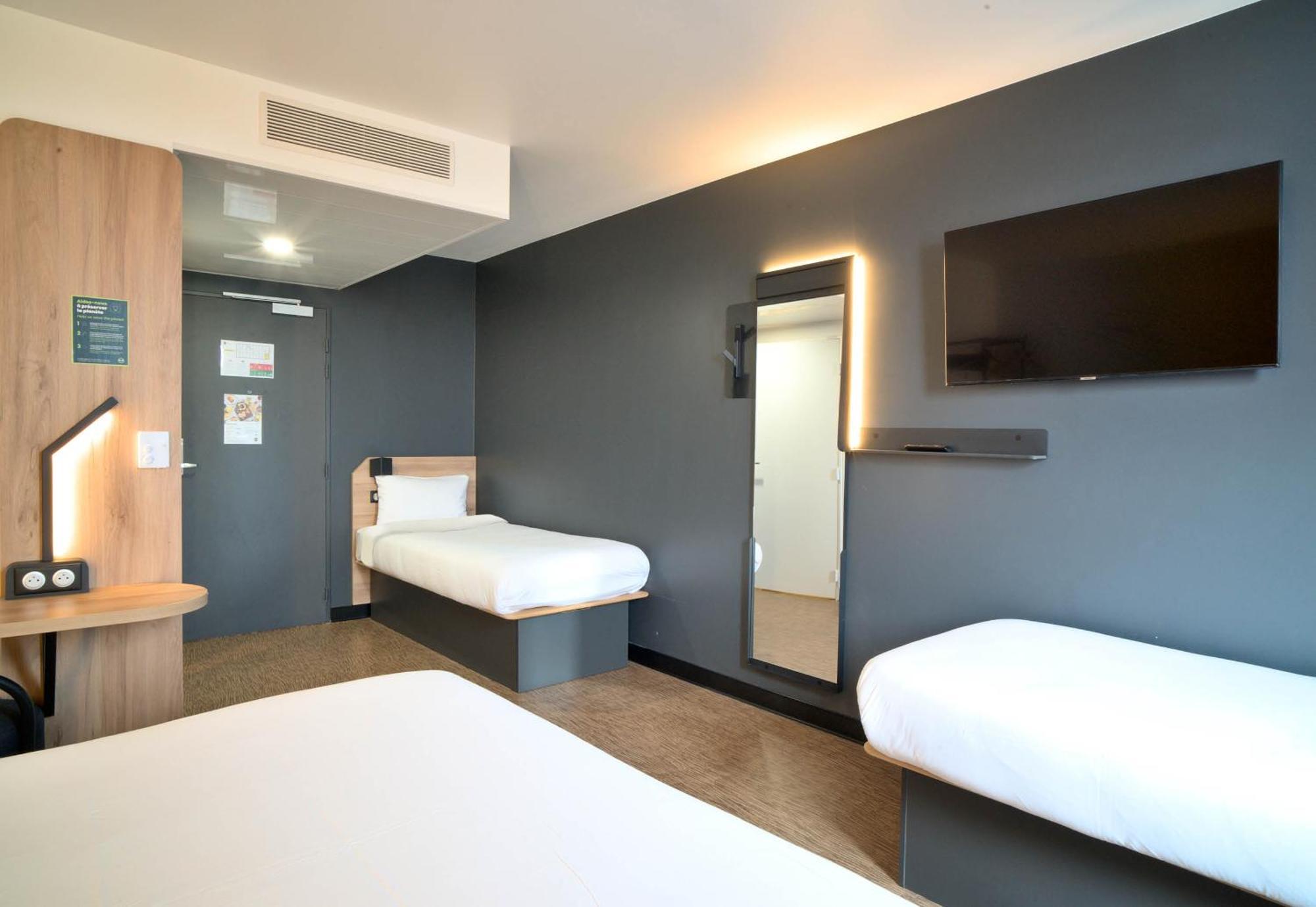 B&B Hotel Dreux Nord Extérieur photo